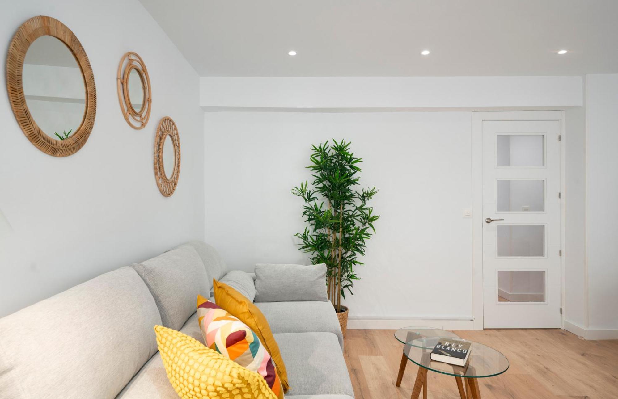 Ronda Suites Junto Estacion Tren Y Hospitales Γρανάδα Εξωτερικό φωτογραφία